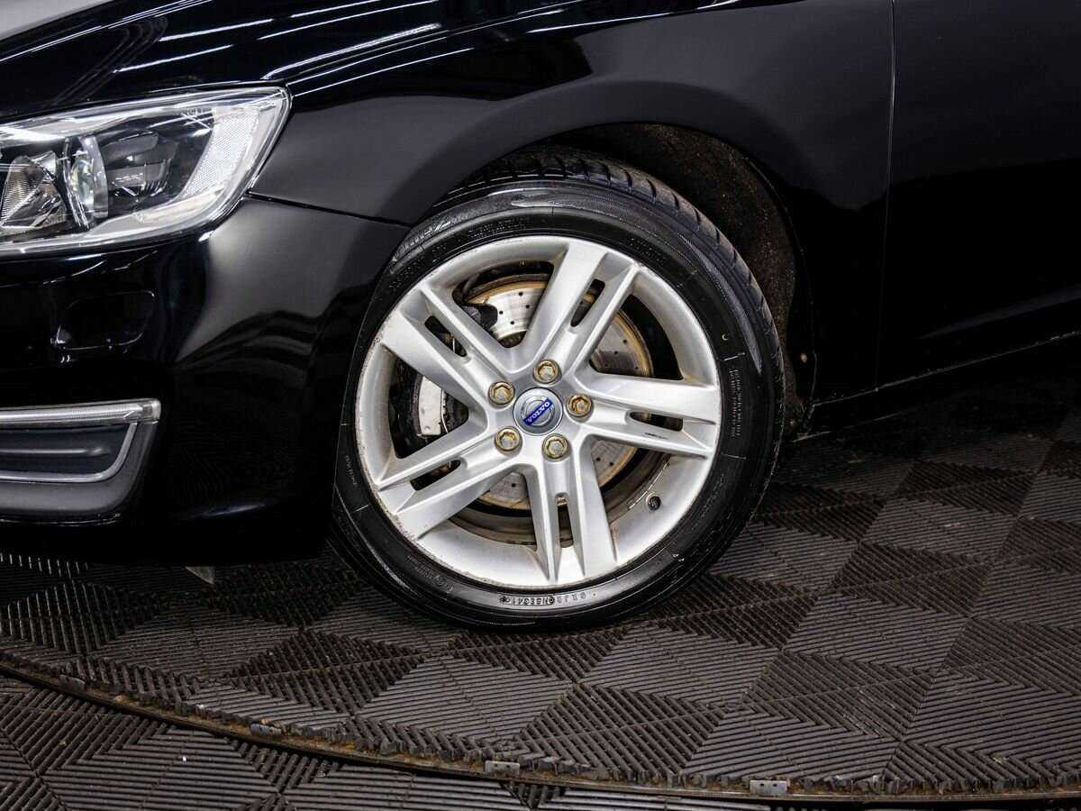 Volvo S60 с пробегом — 2013 год. Фото: #8