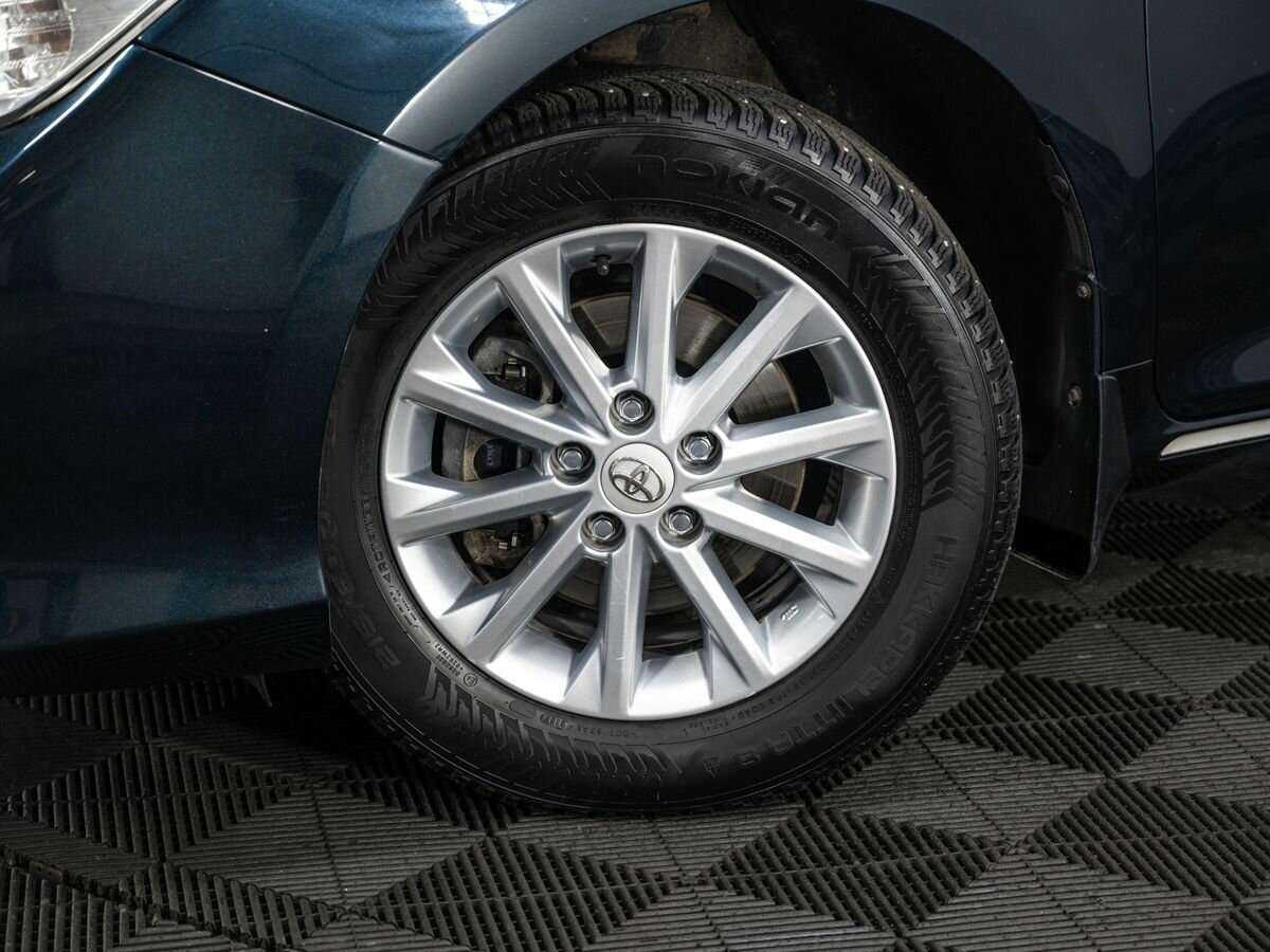 Toyota Camry с пробегом — 2014 год. Фото: #8