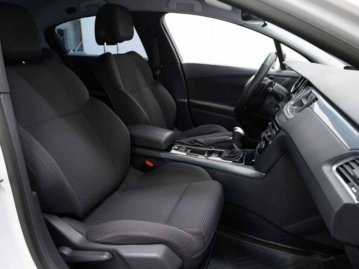 Peugeot 508 с пробегом — 2012 год. Фото: #11