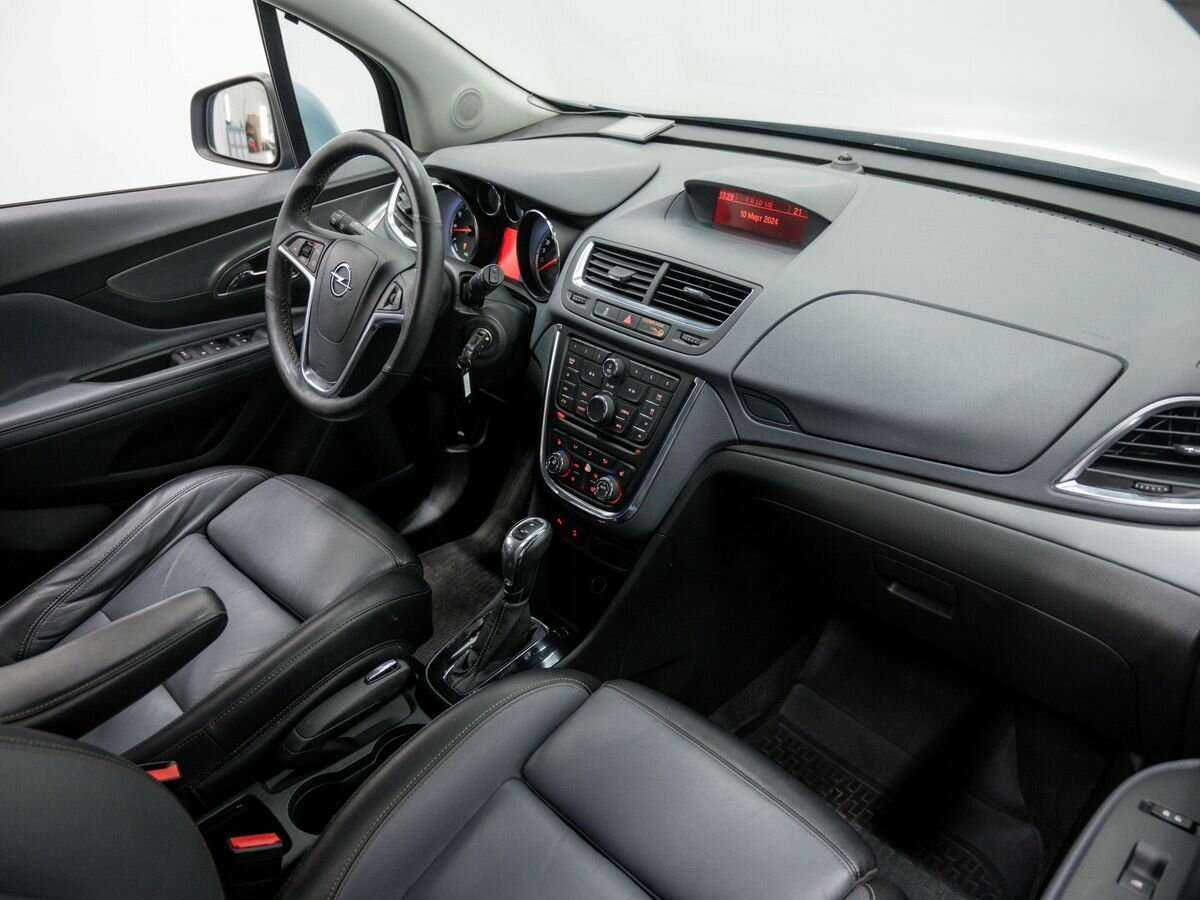 Opel Mokka с пробегом — 2012 год. Фото: #5