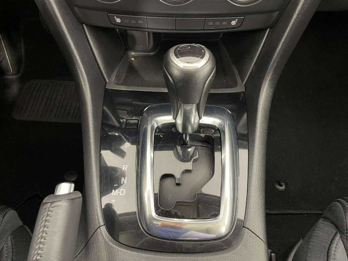 Mazda 6 с пробегом — 2013 год. Фото: #12