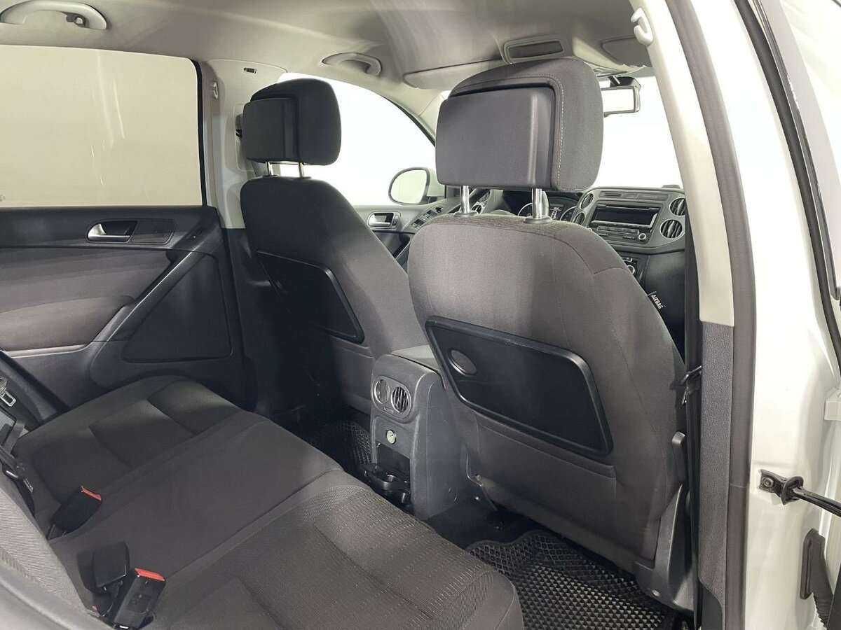Volkswagen Tiguan с пробегом — 2014 год. Фото: #13