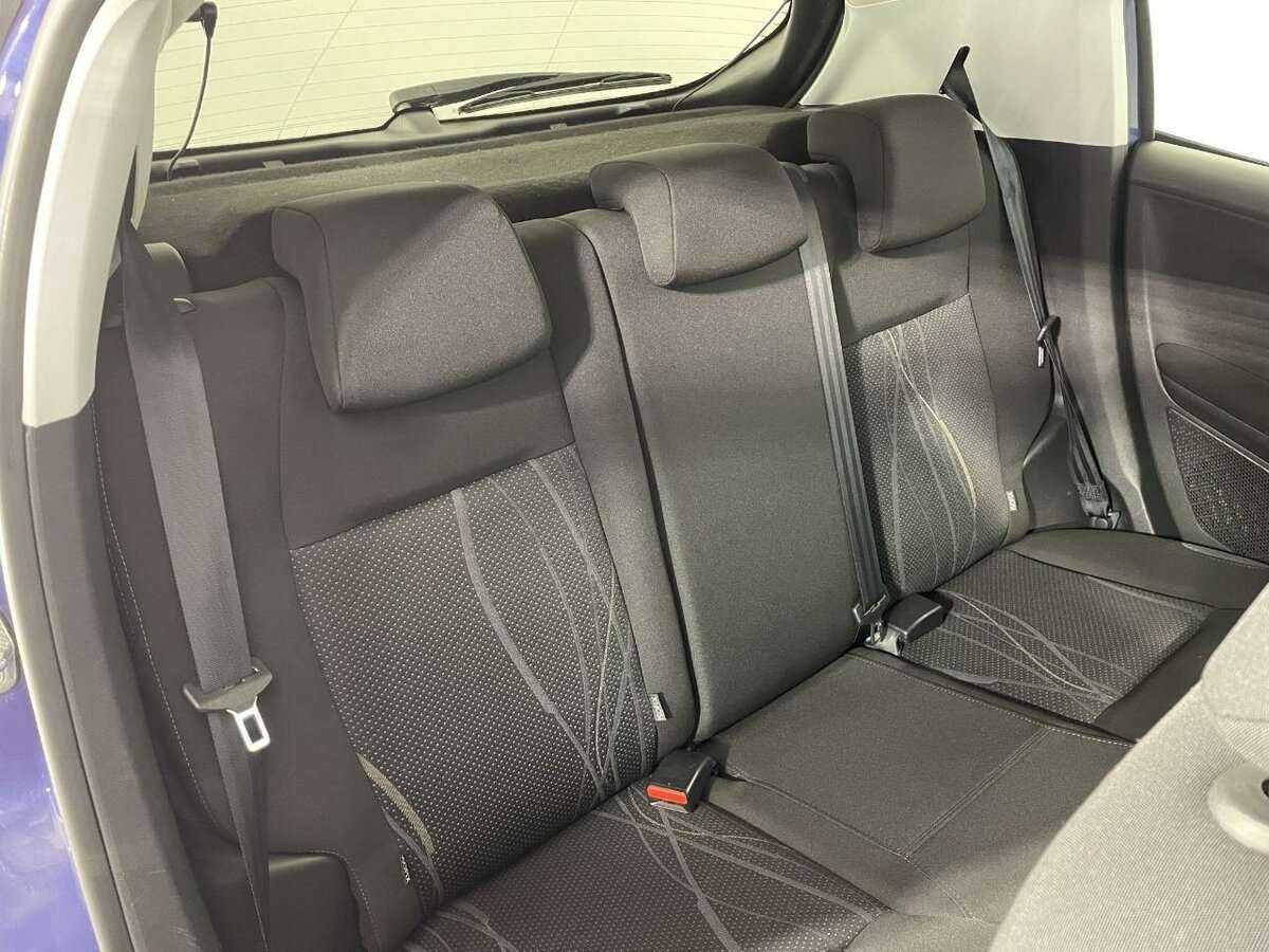 Peugeot 208 с пробегом — 2014 год. Фото: #14