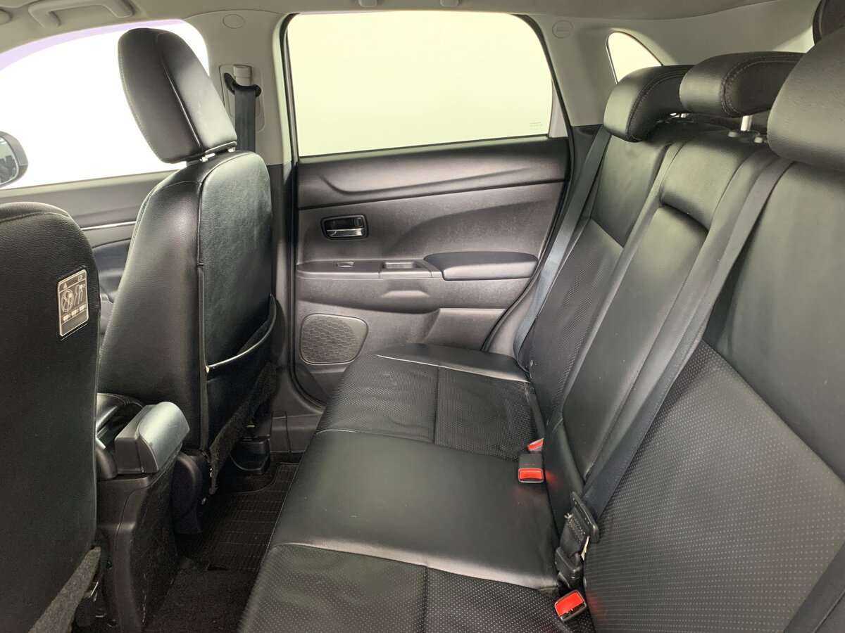 Mitsubishi ASX с пробегом — 2012 год. Фото: #18