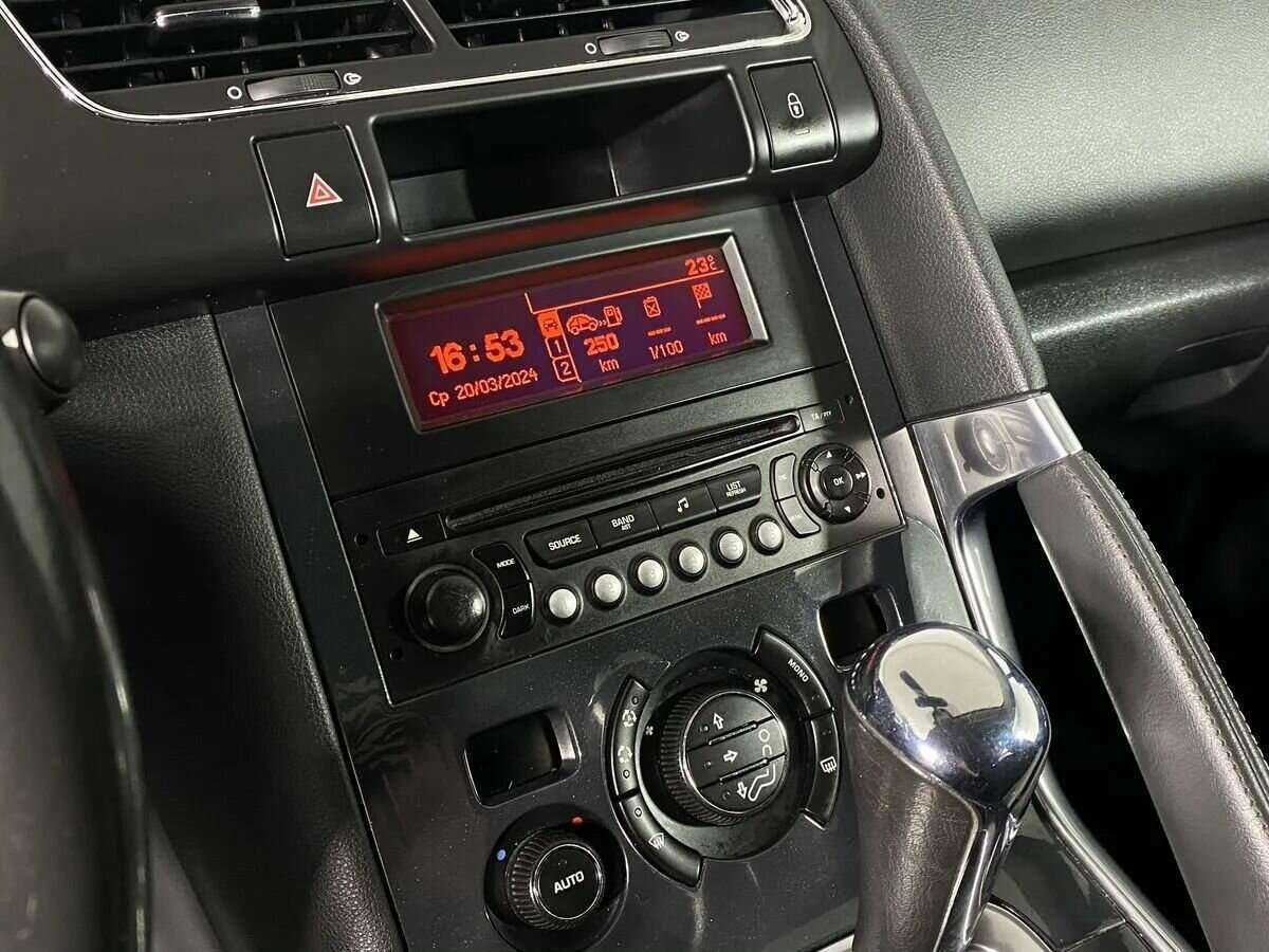 Peugeot 3008 с пробегом — 2012 год. Фото: #10