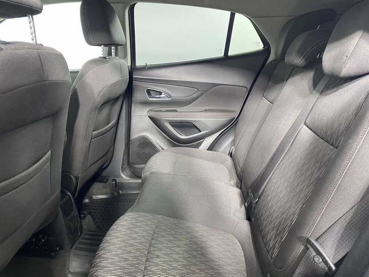 Opel Mokka с пробегом — 2014 год. Фото: #7