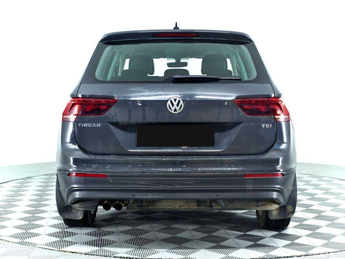 Volkswagen Tiguan с пробегом — 2017 год. Фото: #5