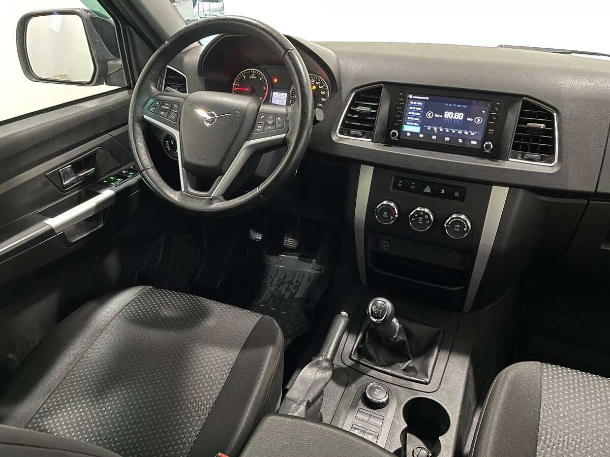 УАЗ Patriot с пробегом — 2018 год. Фото: #6