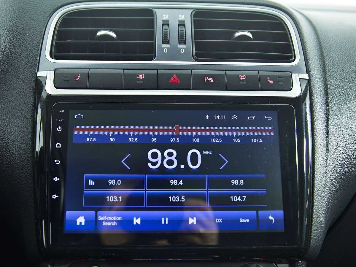 Volkswagen Polo с пробегом — 2018 год. Фото: #13