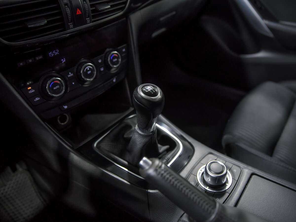 Mazda 6 с пробегом — 2013 год. Фото: #8