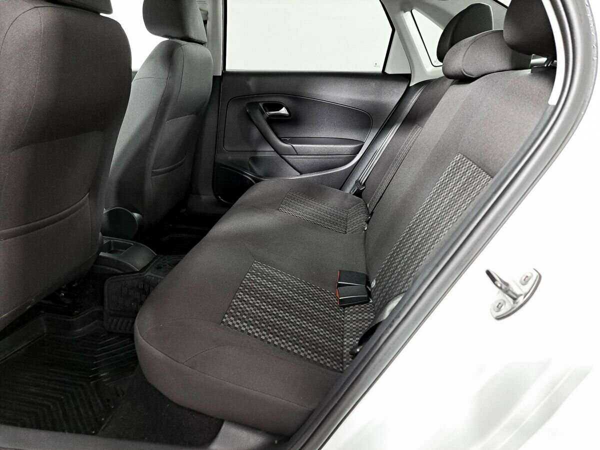 Volkswagen Polo с пробегом — 2019 год. Фото: #11