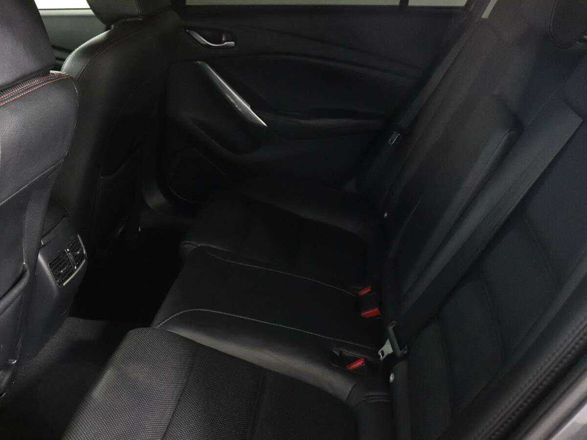 Mazda 6 с пробегом — 2014 год. Фото: #7
