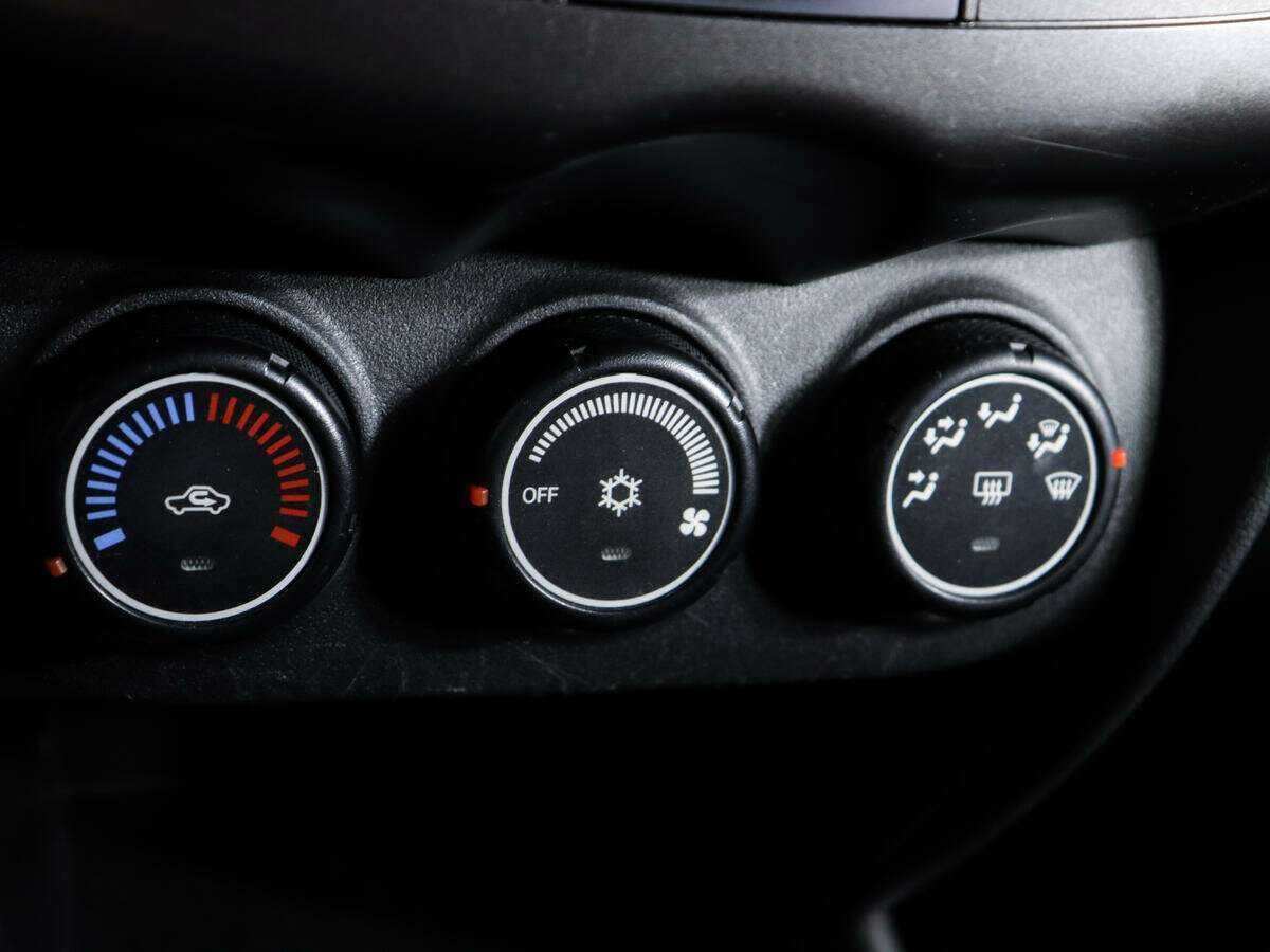 Mitsubishi ASX с пробегом — 2012 год. Фото: #16