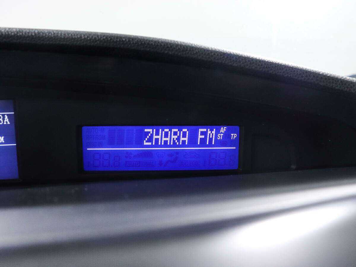 Mazda 3 с пробегом — 2012 год. Фото: #14