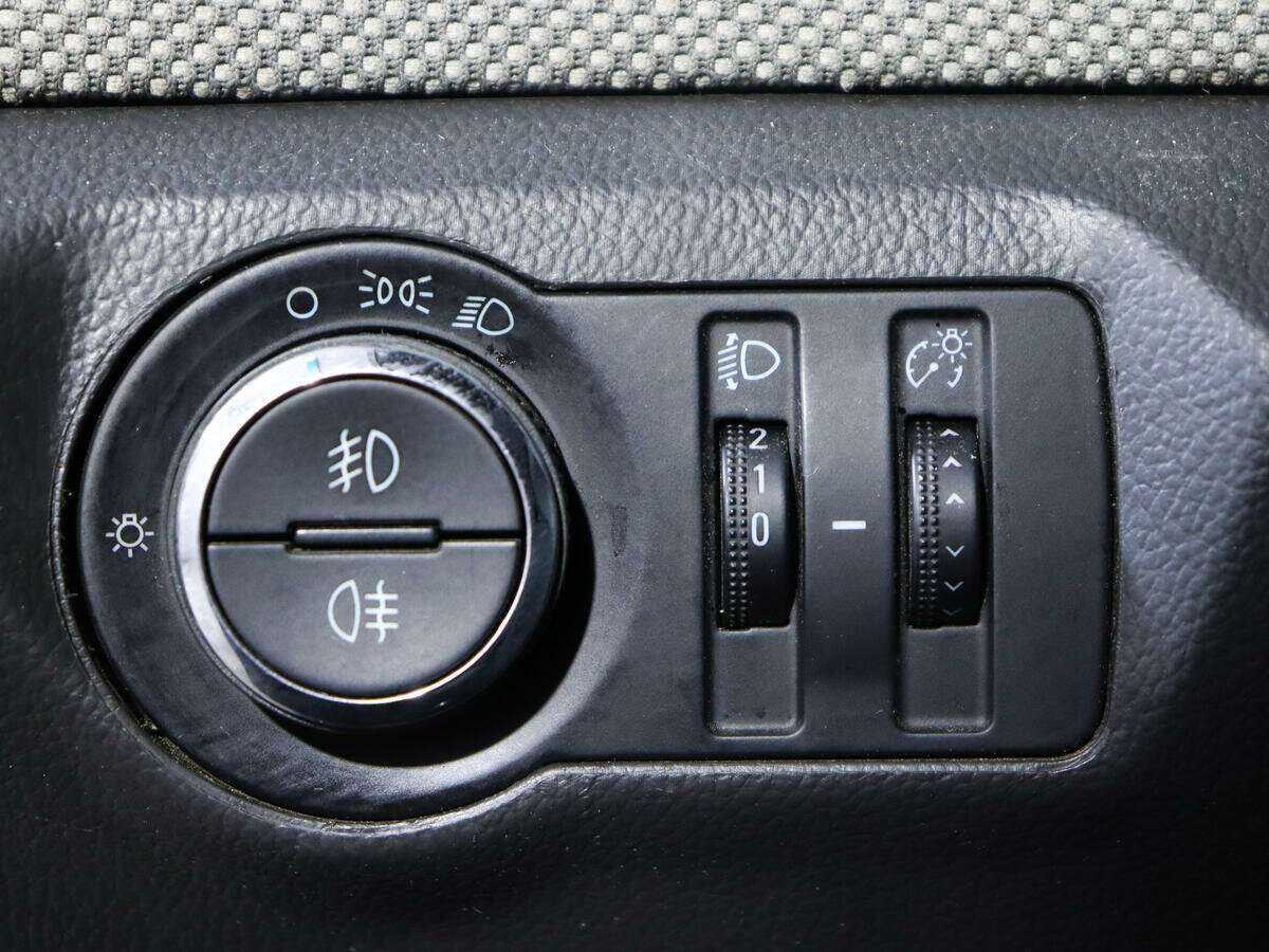 Chevrolet Cruze с пробегом — 2012 год. Фото: #13