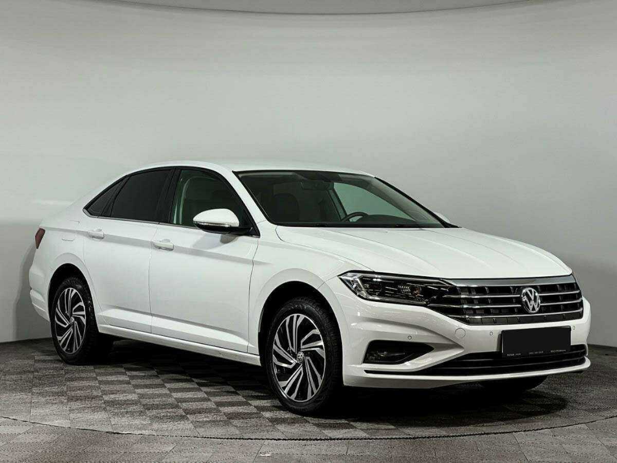 Volkswagen Jetta с пробегом — 2020 год. Фото: #2