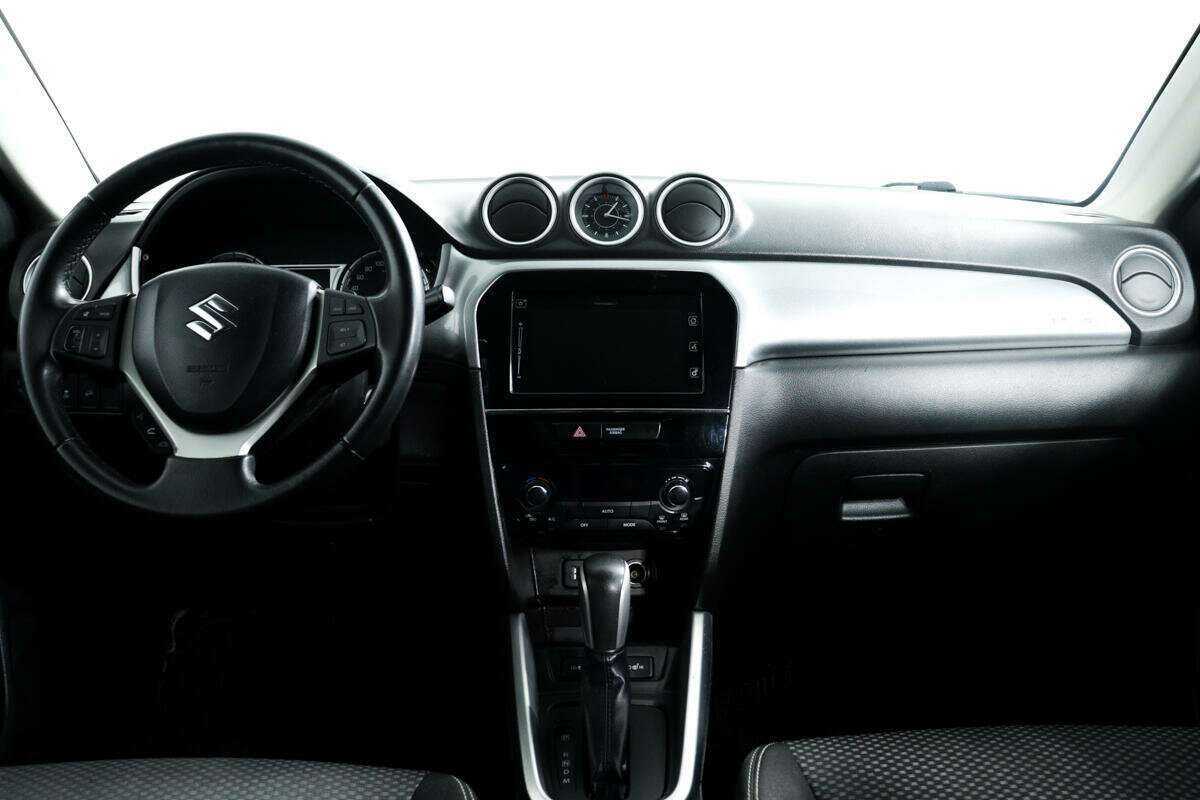 Suzuki Vitara с пробегом — 2018 год. Фото: #10