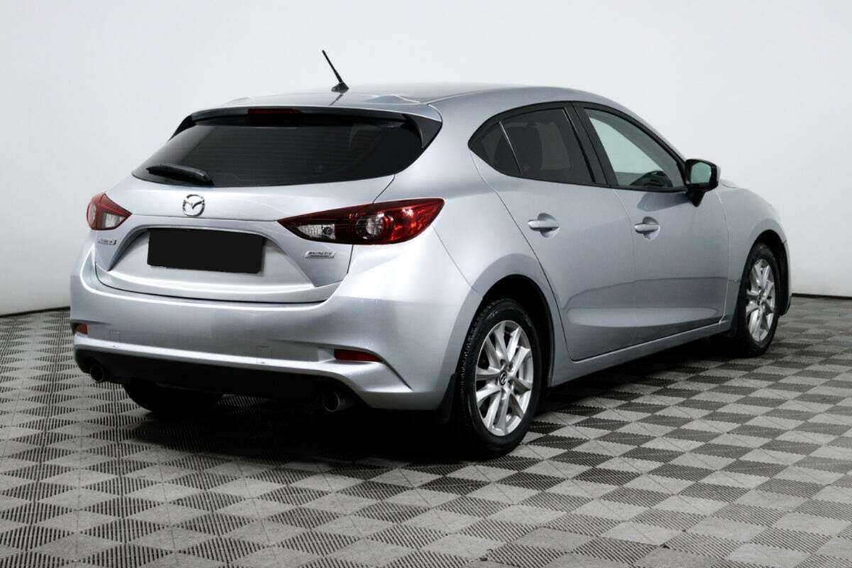 Mazda 3 с пробегом — 2016 год. Фото: #4