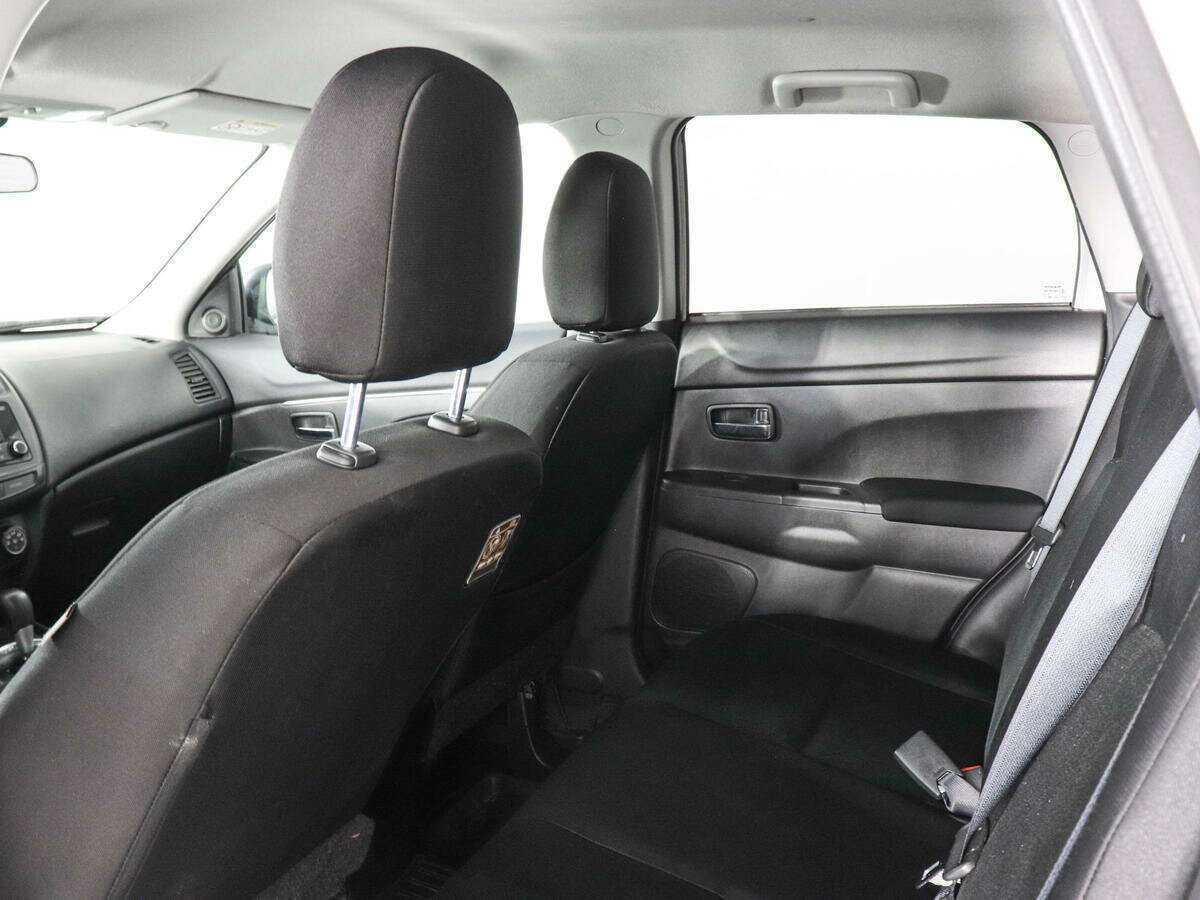 Mitsubishi ASX с пробегом — 2014 год. Фото: #11