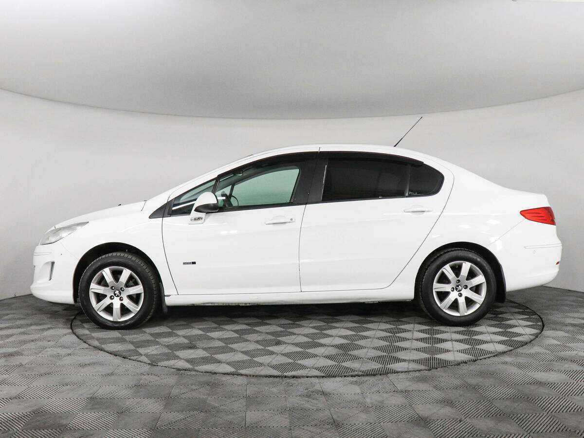 Peugeot 408 с пробегом — 2014 год. Фото: #7