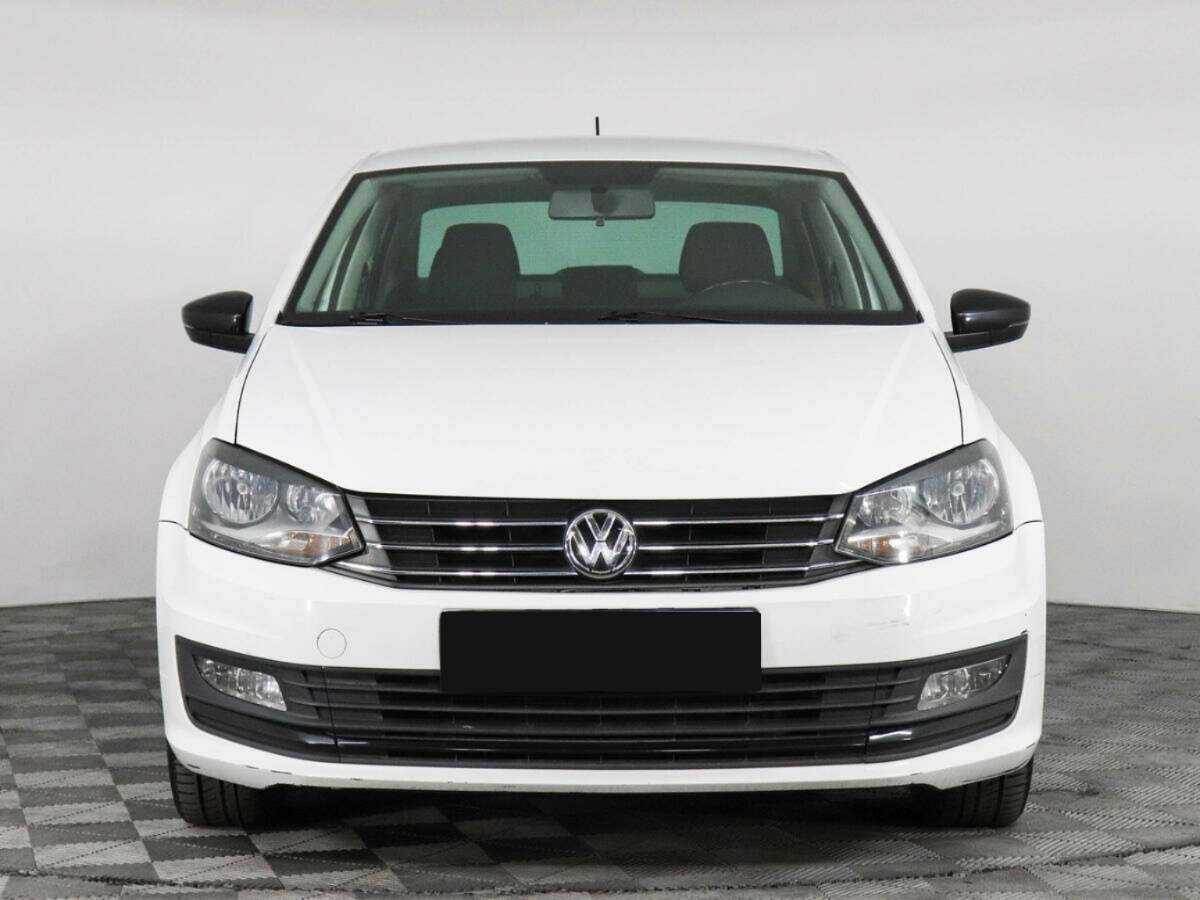 Volkswagen Polo с пробегом — 2017 год. Фото: #1
