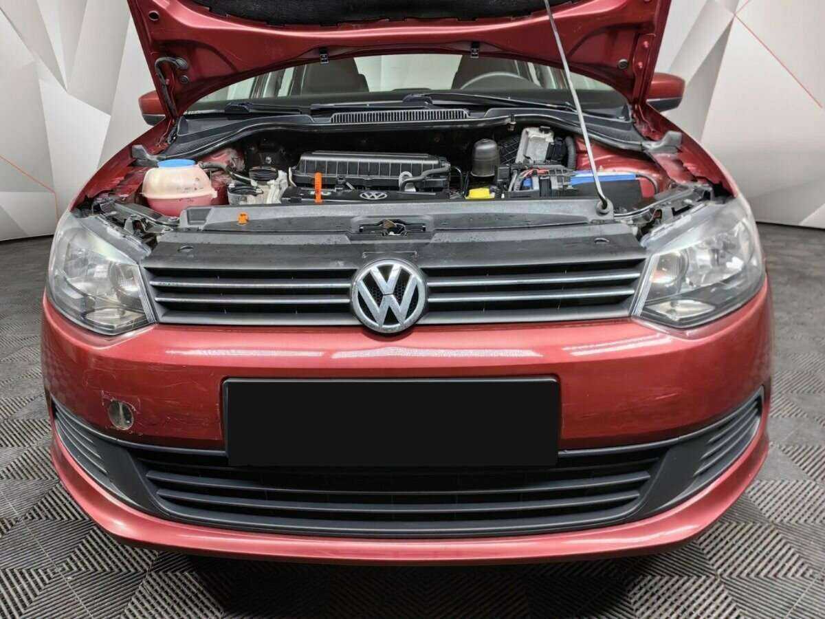 Volkswagen Polo с пробегом — 2012 год. Фото: #15