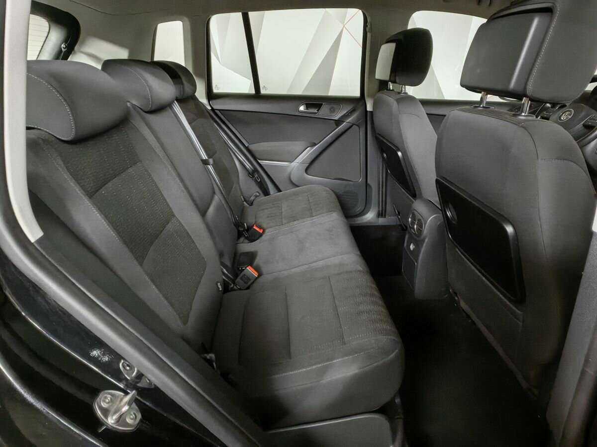 Volkswagen Tiguan с пробегом — 2013 год. Фото: #11
