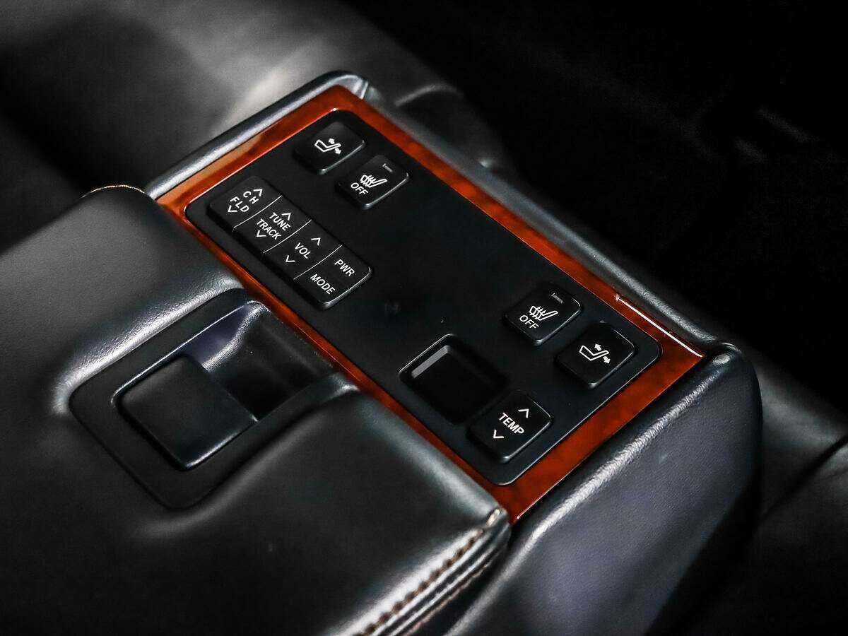 Toyota Camry с пробегом — 2012 год. Фото: #14