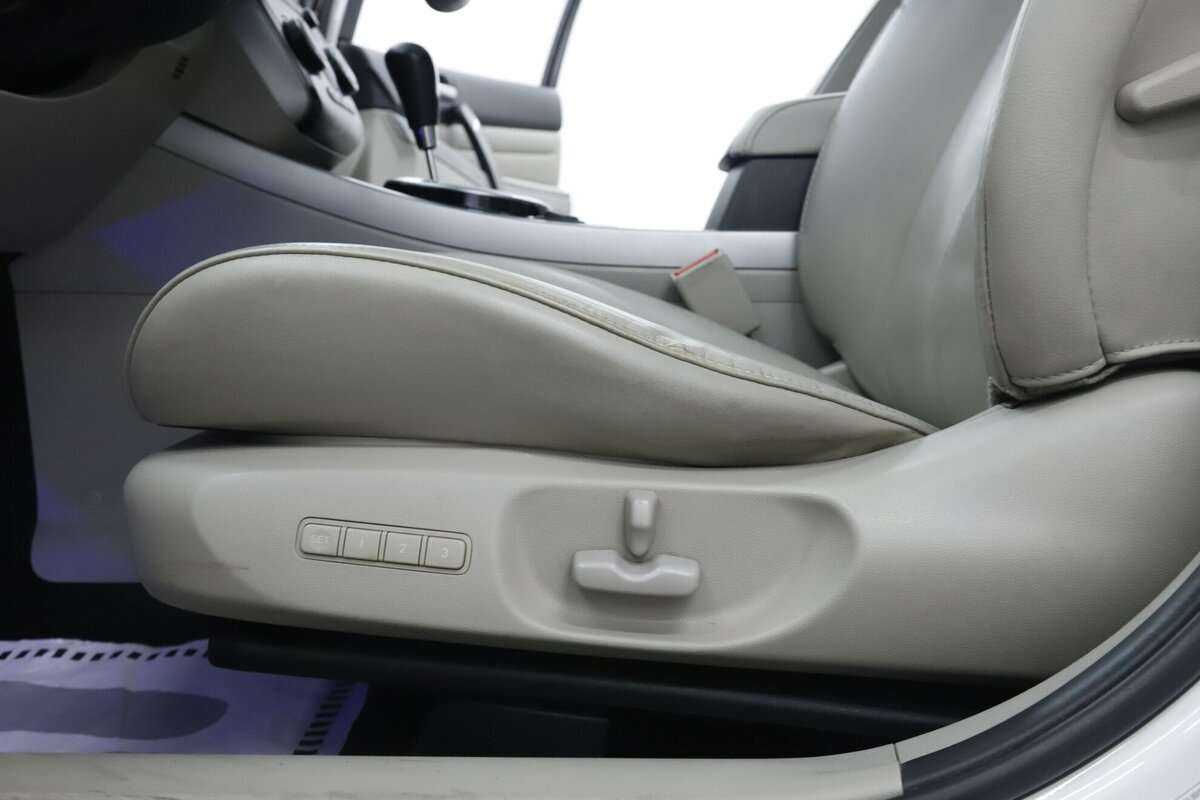 Mazda CX-7 с пробегом — 2012 год. Фото: #7