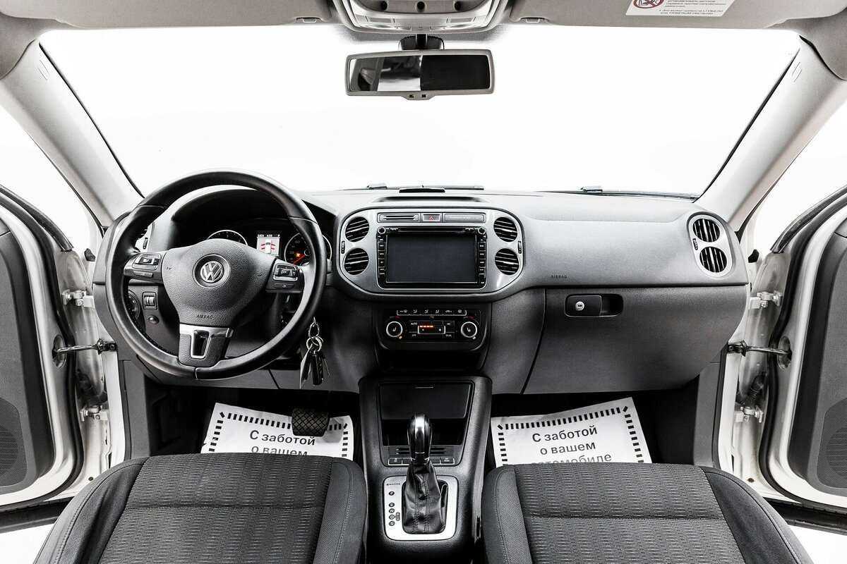 Volkswagen Tiguan с пробегом — 2012 год. Фото: #8