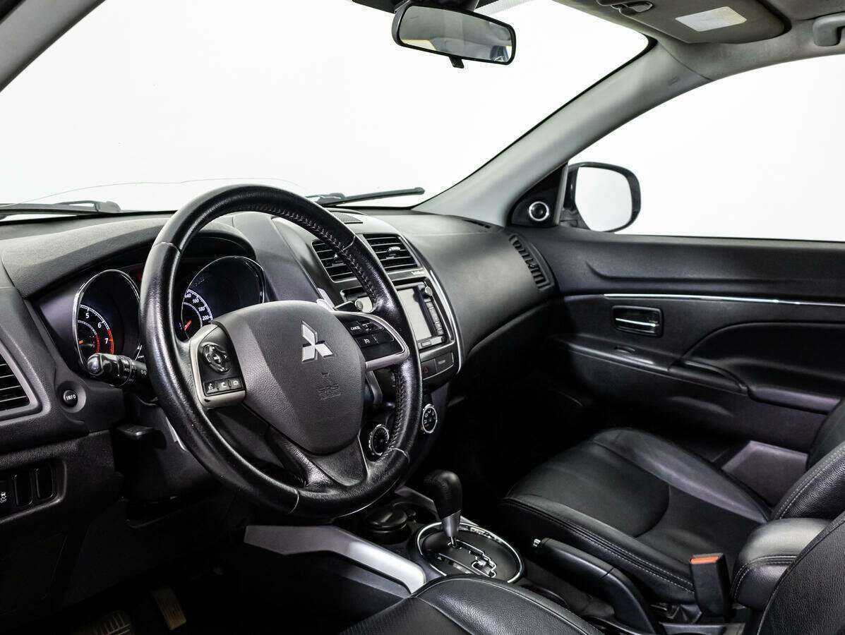 Mitsubishi ASX с пробегом — 2012 год. Фото: #10