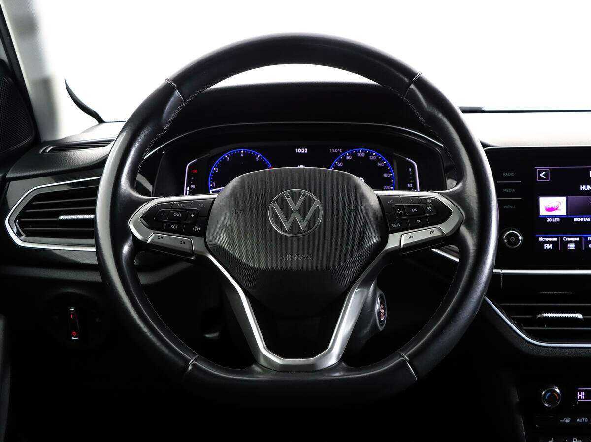 Volkswagen Polo с пробегом — 2020 год. Фото: #9