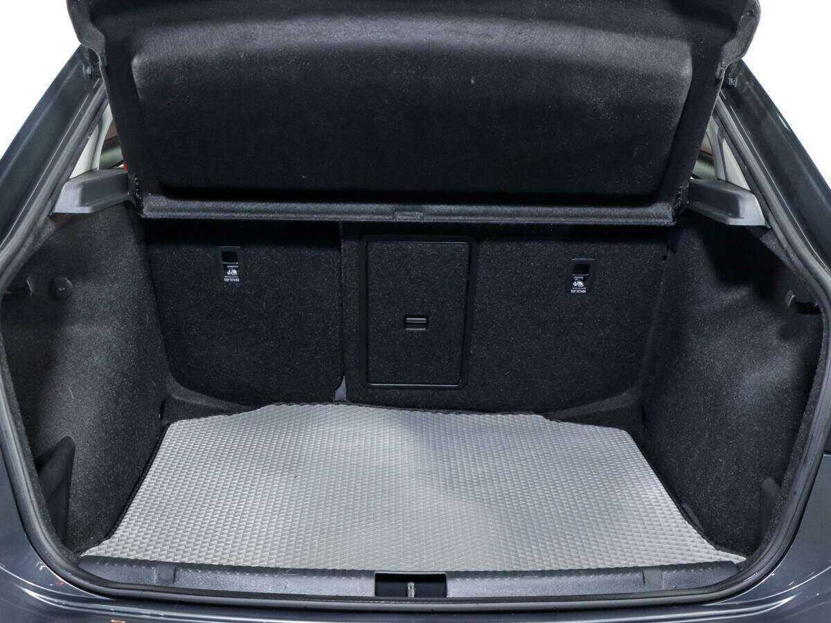 Volkswagen Polo с пробегом — 2021 год. Фото: #15