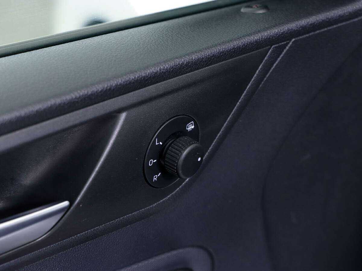 Volkswagen Polo с пробегом — 2022 год. Фото: #12