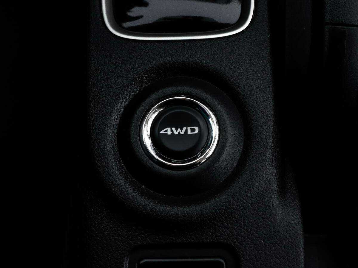 Mitsubishi Outlander с пробегом — 2016 год. Фото: #14