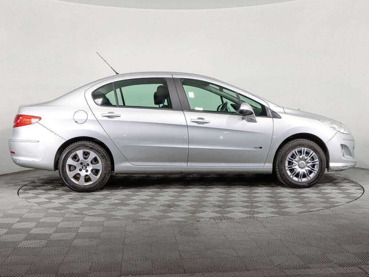 Peugeot 408 с пробегом — 2016 год. Фото: #3