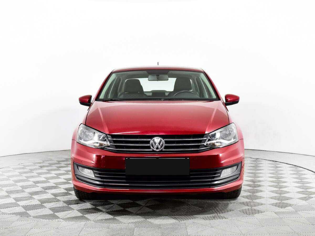 Volkswagen Polo с пробегом — 2018 год. Фото: #1
