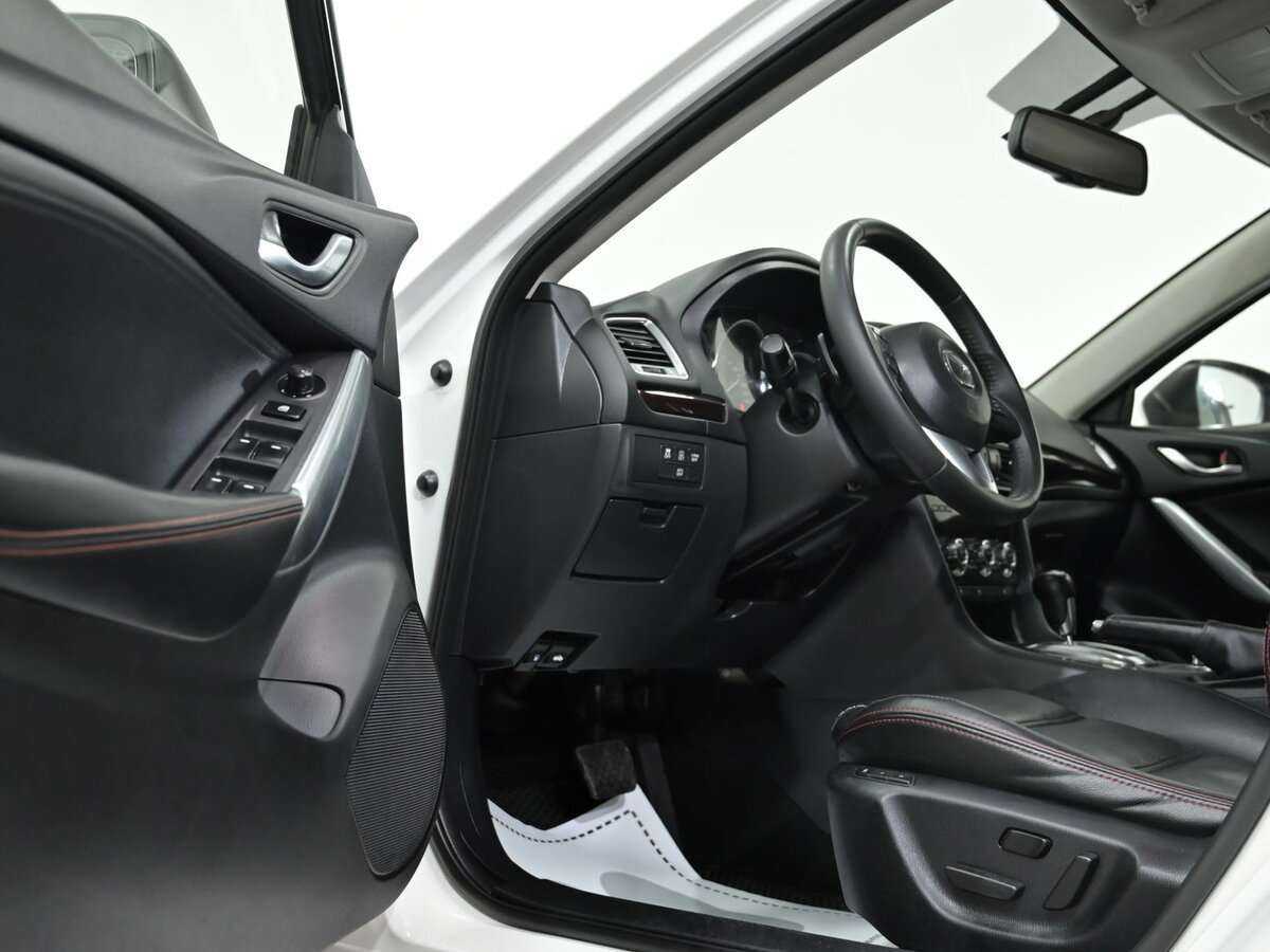 Mazda 6 с пробегом — 2014 год. Фото: #6