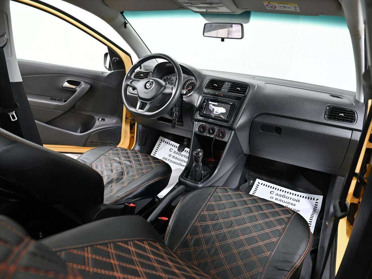 Volkswagen Polo с пробегом — 2017 год. Фото: #7