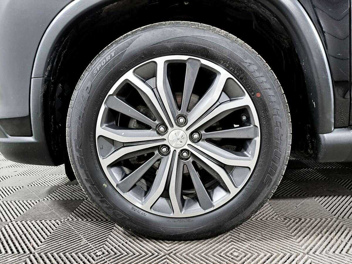 Peugeot 4008 с пробегом — 2014 год. Фото: #9