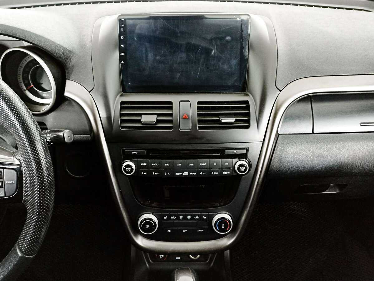 FAW Besturn X80 с пробегом — 2017 год. Фото: #12