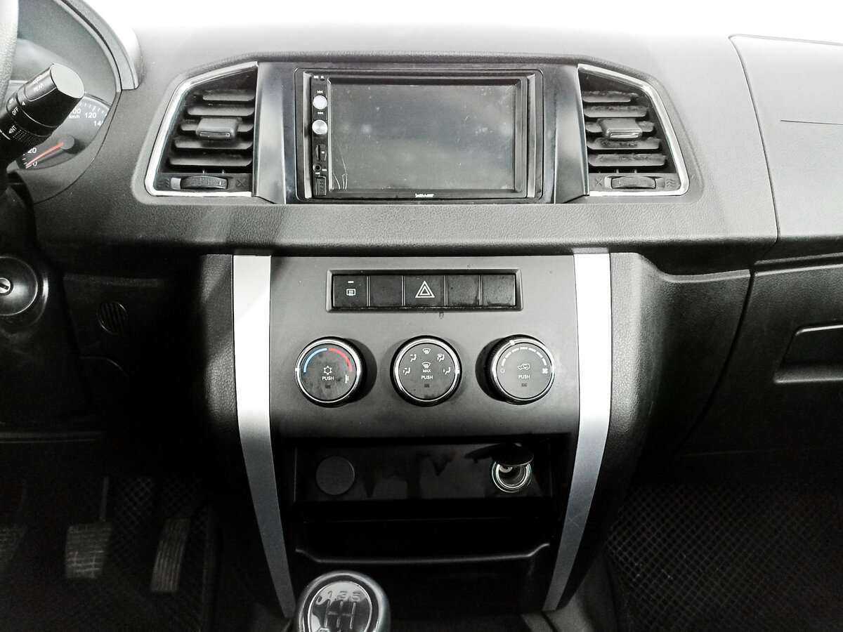 УАЗ Patriot с пробегом — 2019 год. Фото: #11