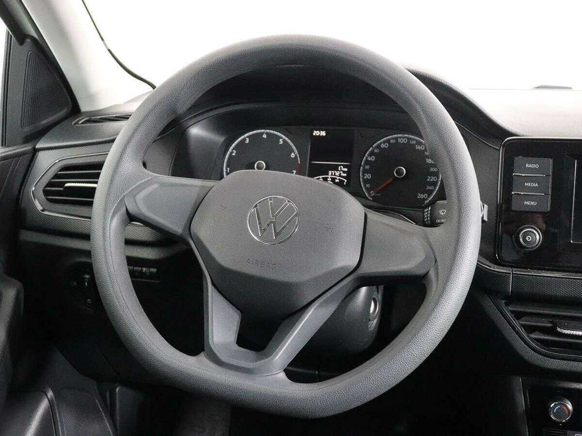 Volkswagen Polo с пробегом — 2022 год. Фото: #12