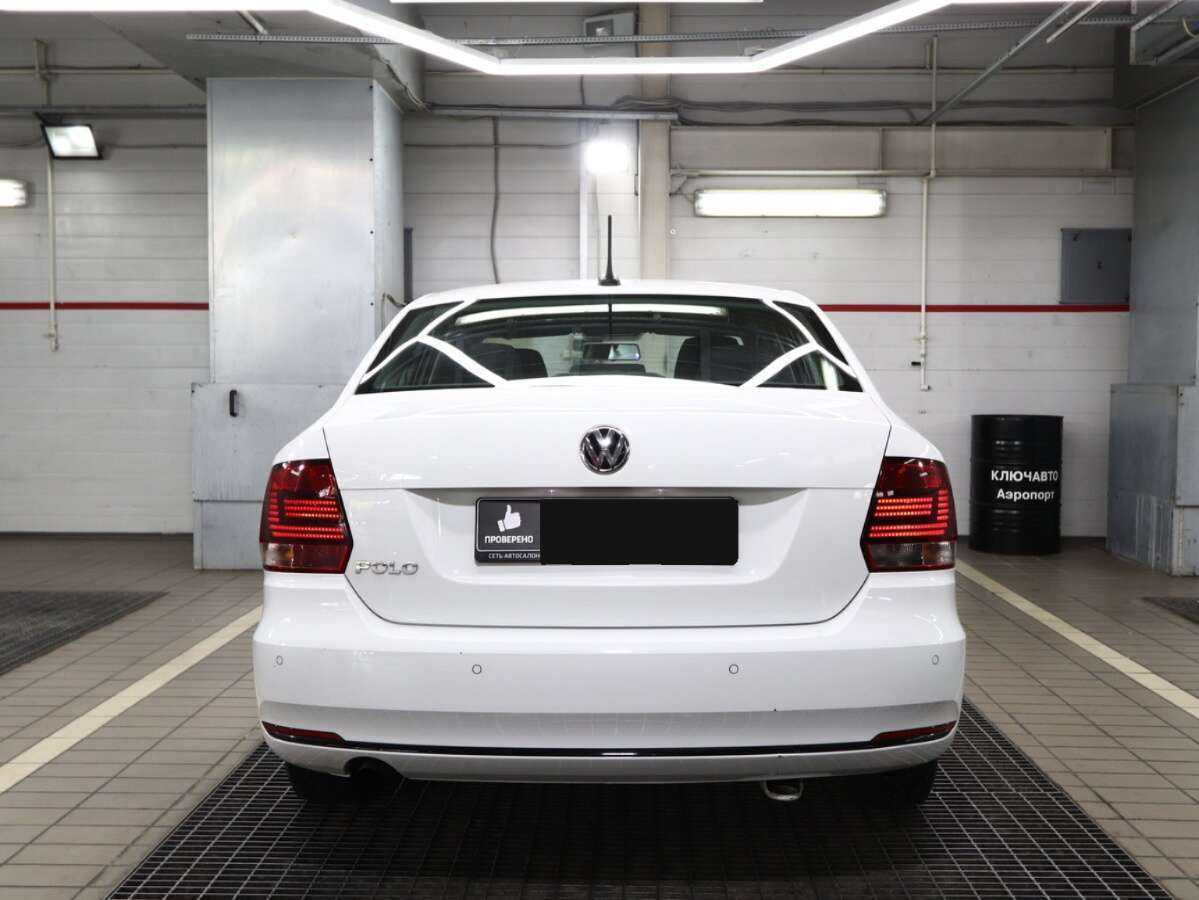 Volkswagen Polo с пробегом — 2019 год. Фото: #4