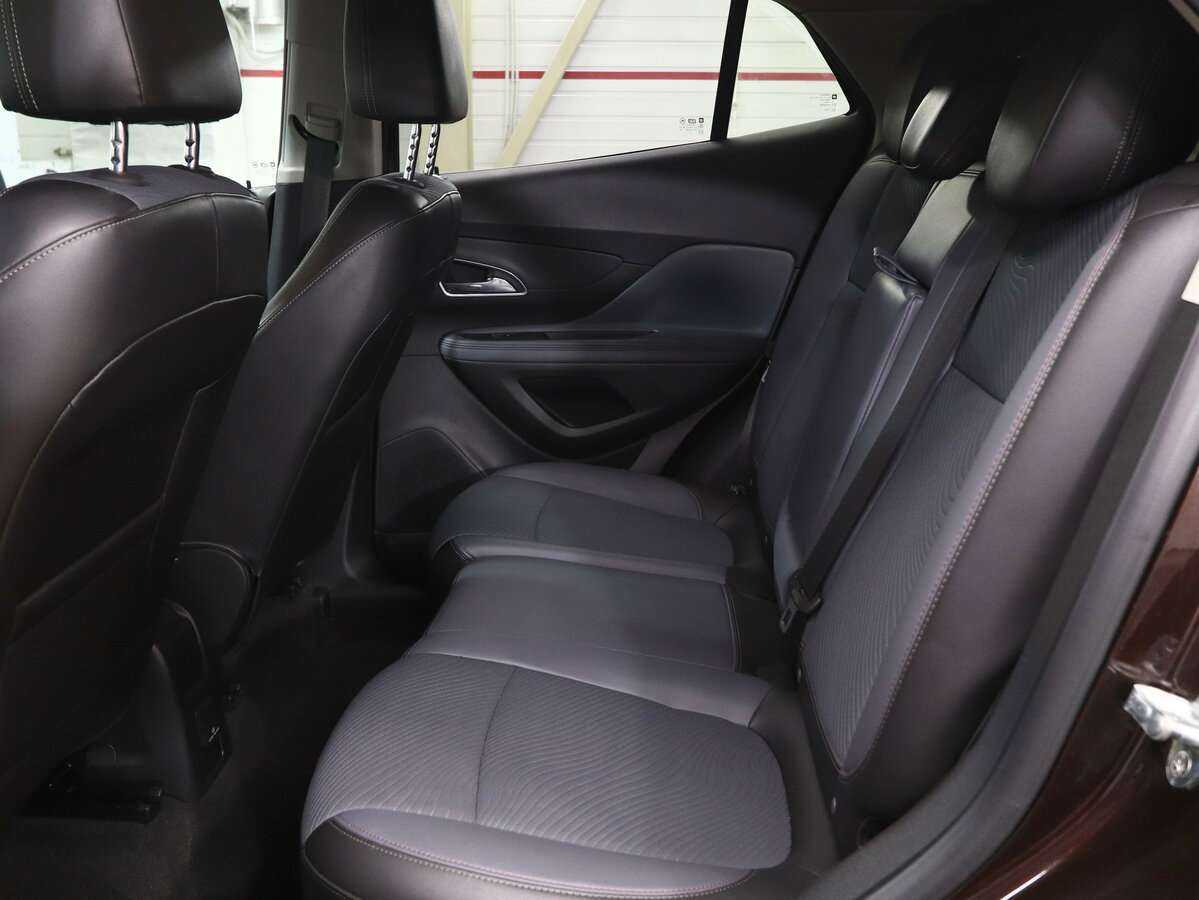 Opel Mokka с пробегом — 2013 год. Фото: #9