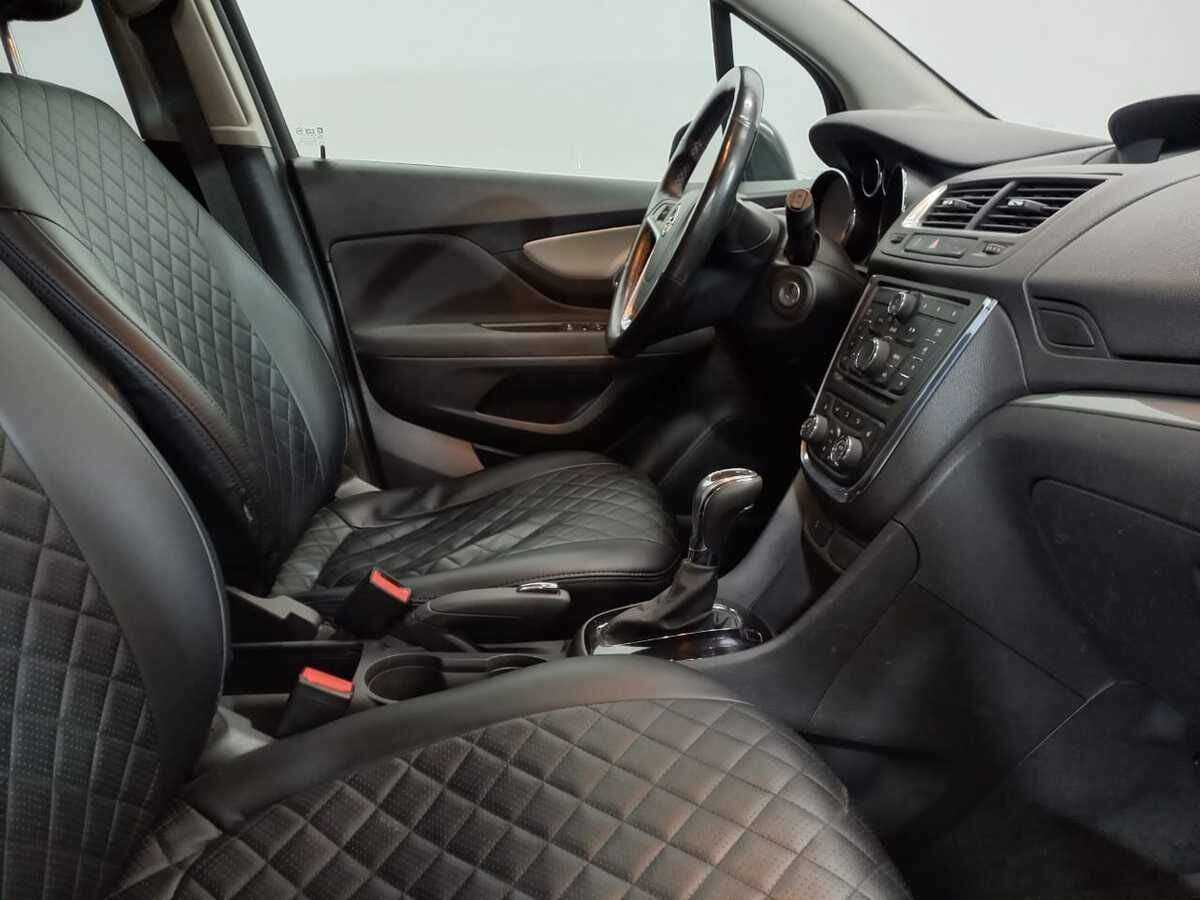 Opel Mokka с пробегом — 2012 год. Фото: #9