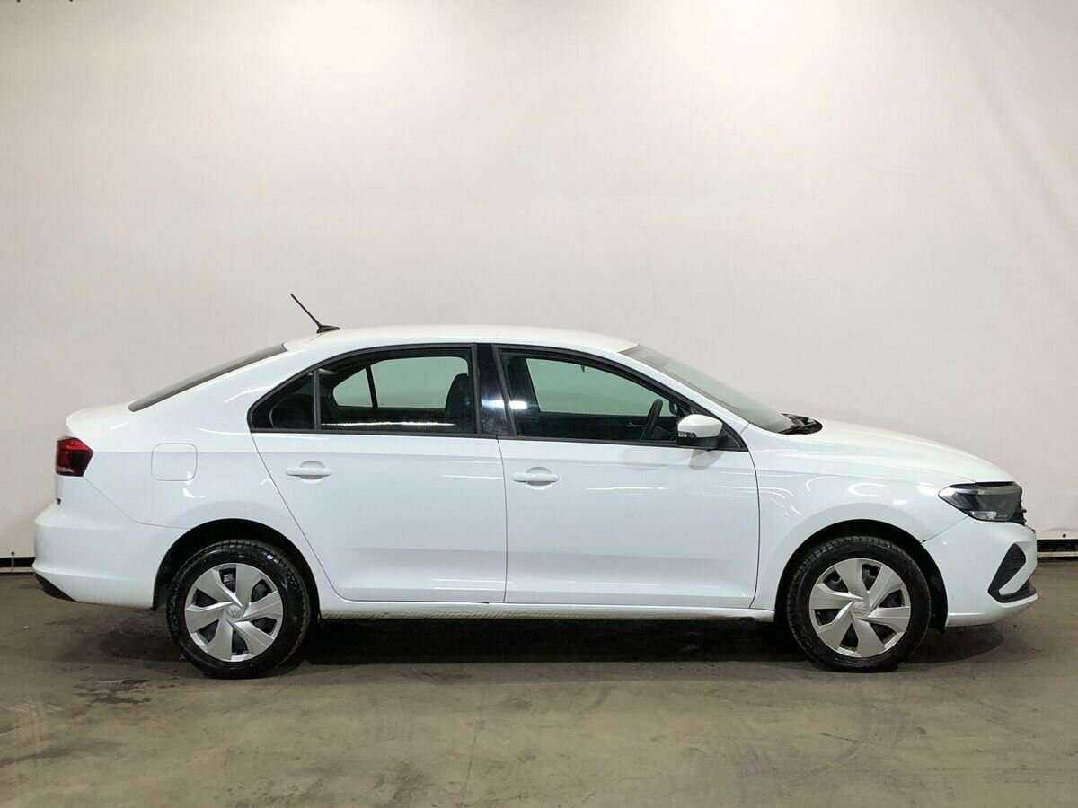 Volkswagen Polo с пробегом — 2020 год. Фото: #7