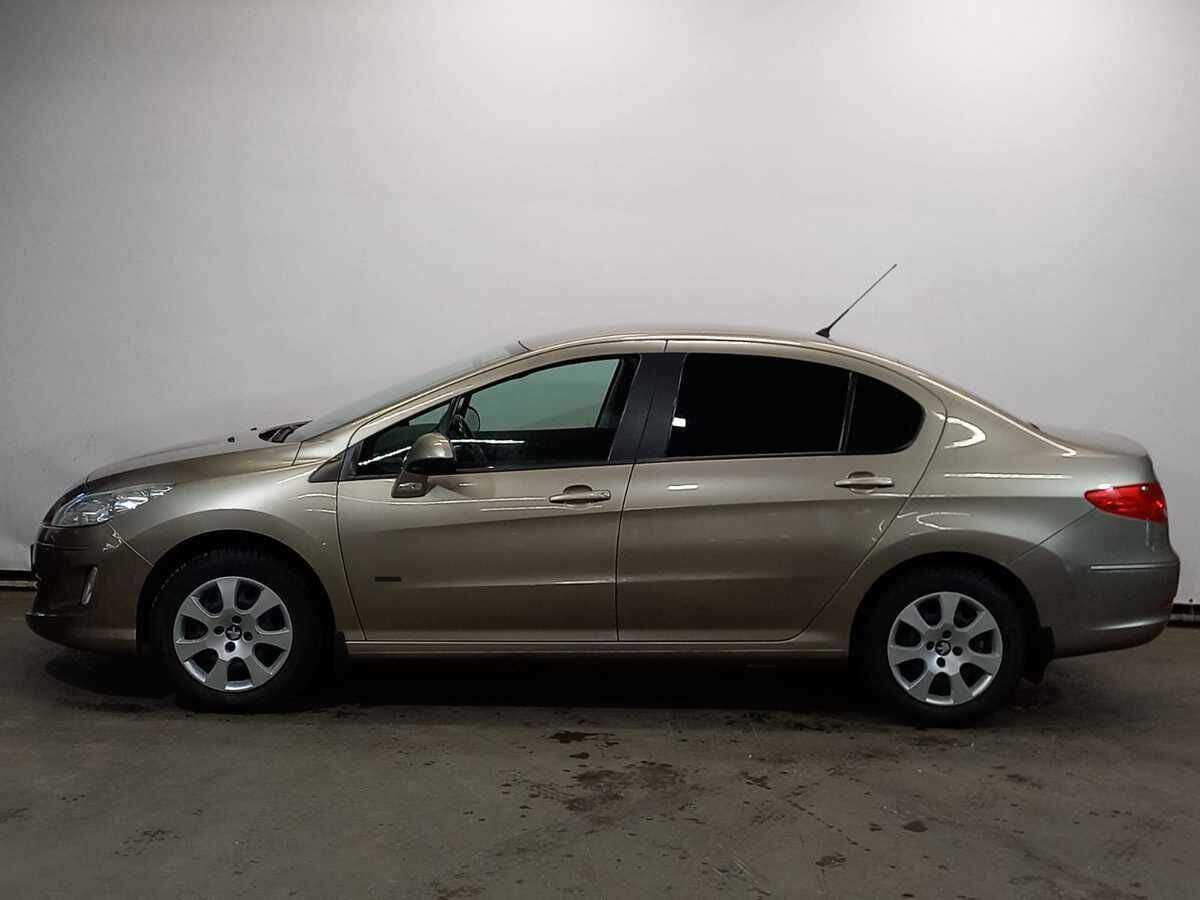 Peugeot 408 с пробегом — 2016 год. Фото: #7