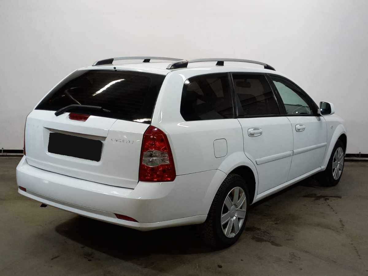 Chevrolet Lacetti с пробегом — 2012 год. Фото: #4