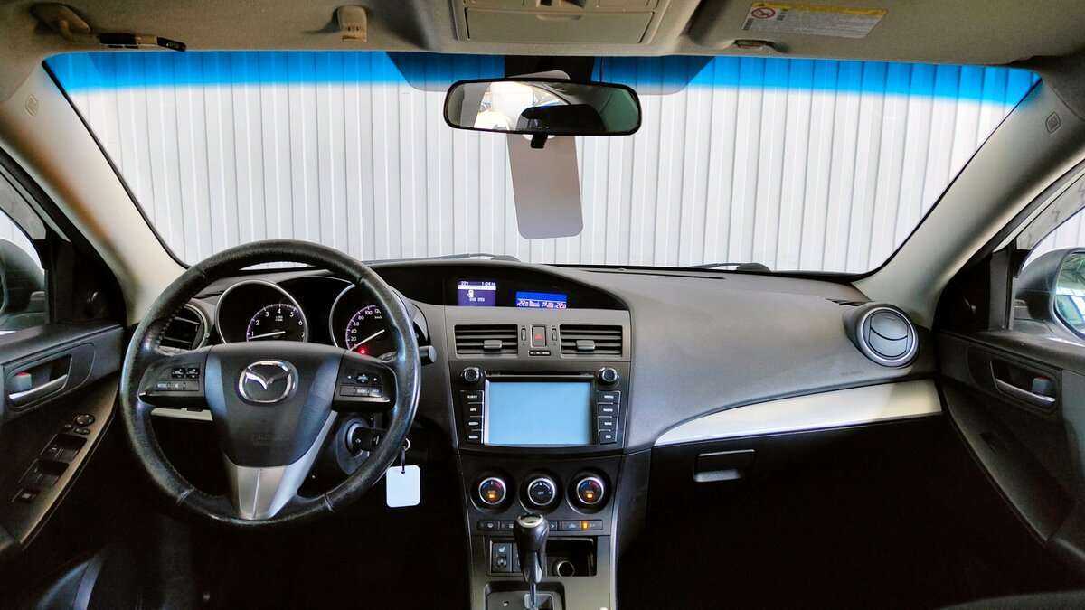 Mazda 3 с пробегом — 2012 год. Фото: #8